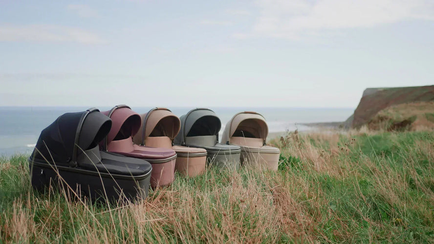 When to move baby from carrycot to pram seat